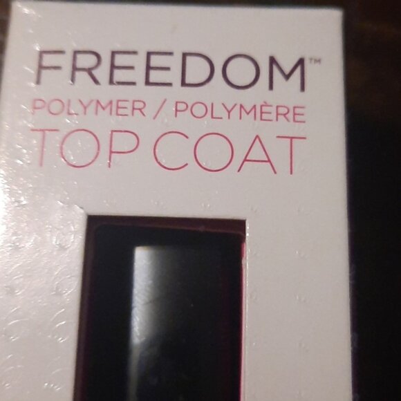 Julep Top Coat - Picture 3 of 7